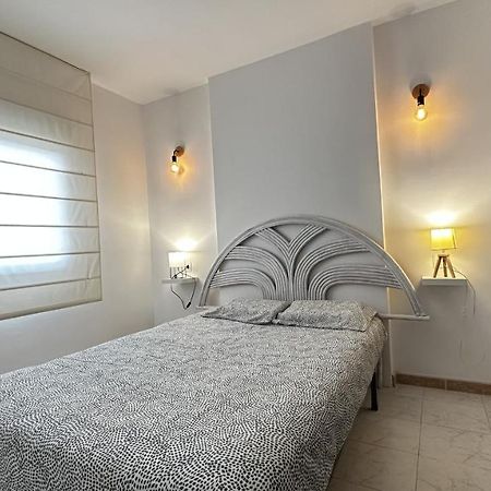 Apartamento De Playa En Santa Margarita. Roses Exterior foto
